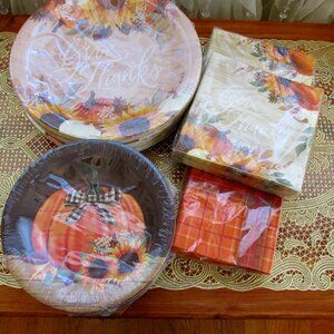 H375-NEW "Give Thanks" 60 dinner plates, 60 Dessert Plate/Bowls, Matching Napkin